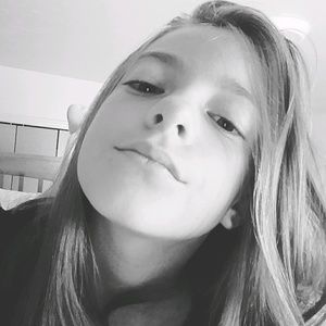 Meet your Posher, Jazmin